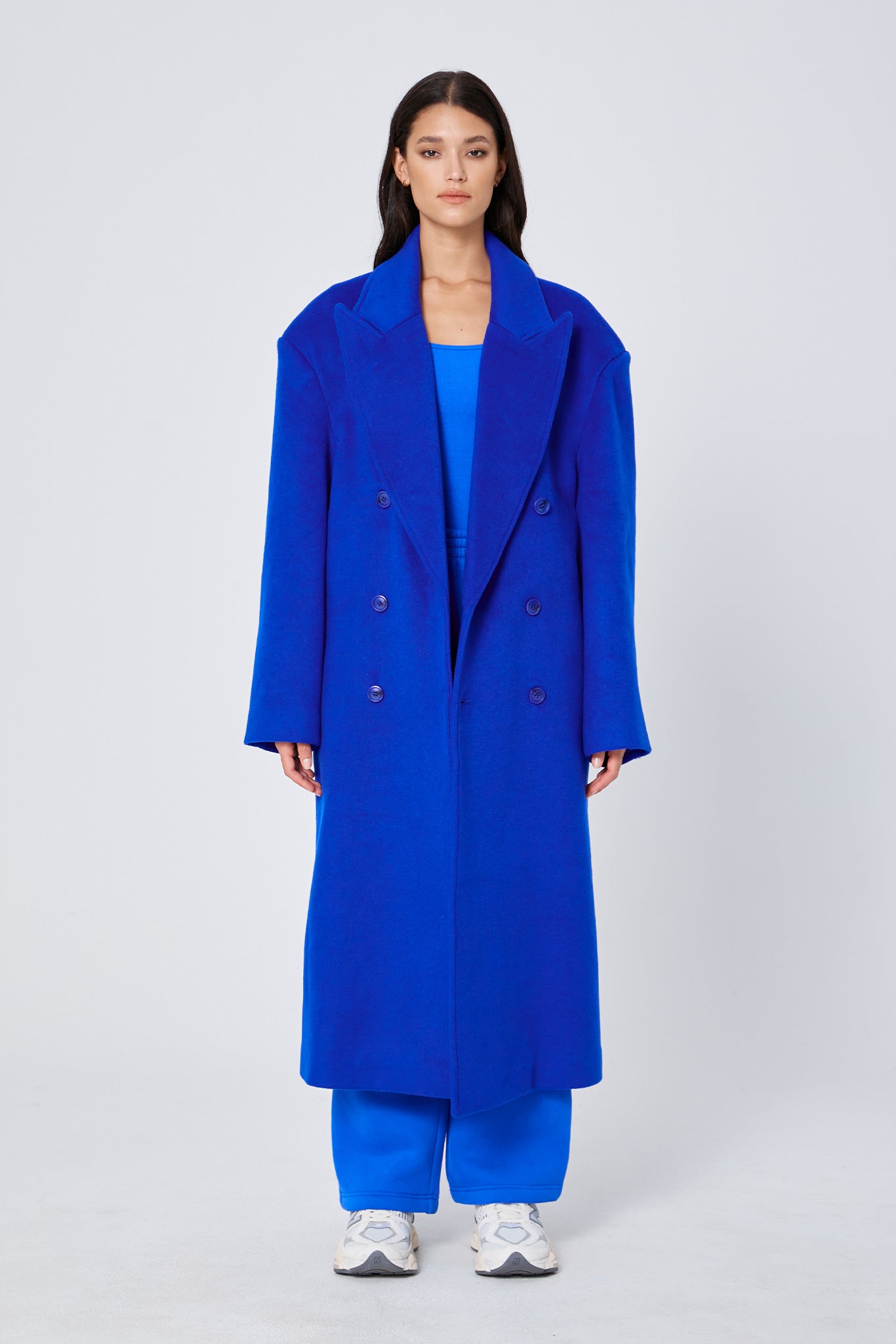 The Coat – Atoir